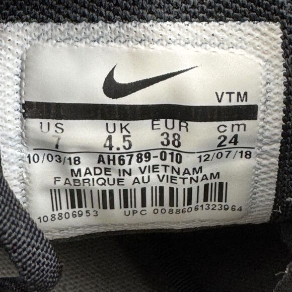 Nike Air Max 270 Shoes Womens Size 7 Black White AH6789-010 Running Sneakers - Picture 9 of 9